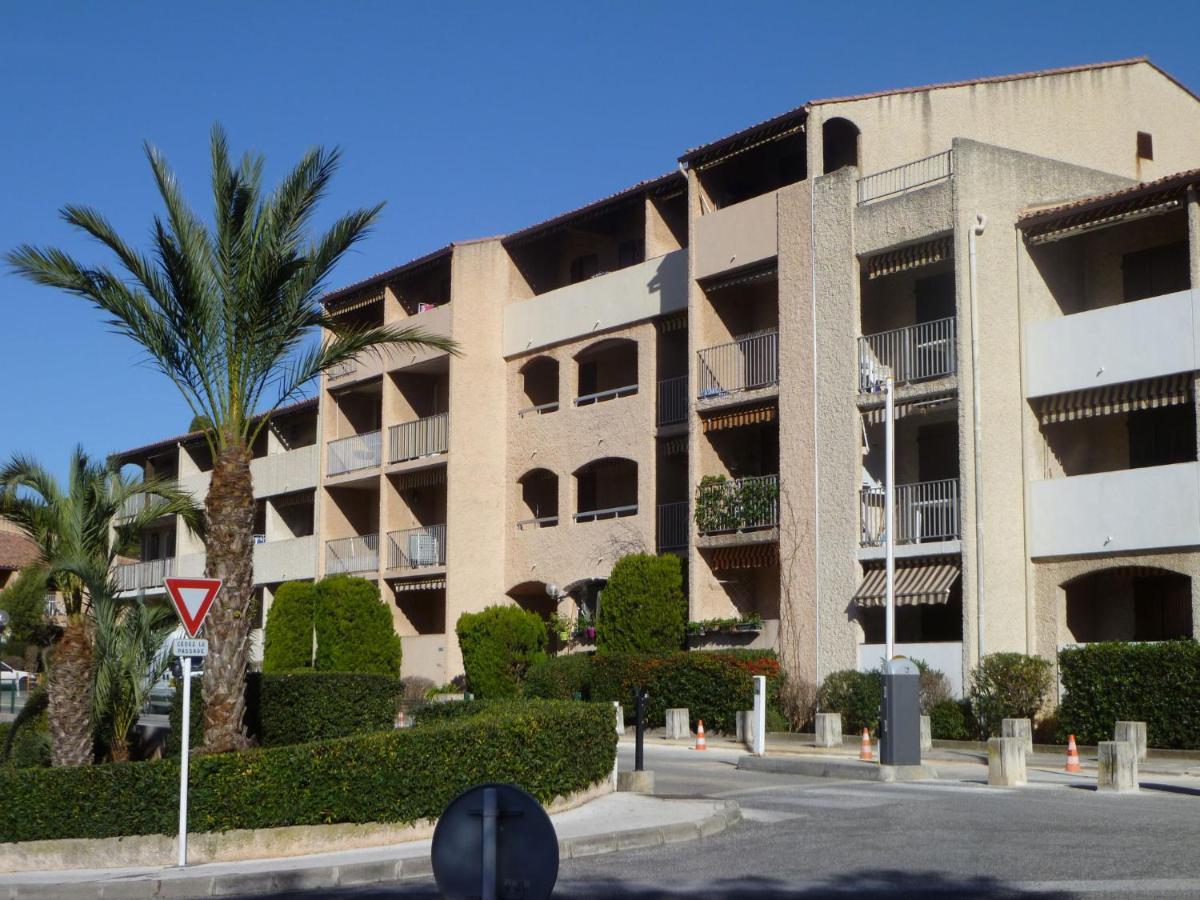 Apartment Les Aigues Marines-62 By Interhome Saint-Cyr-sur-Mer Exterior foto