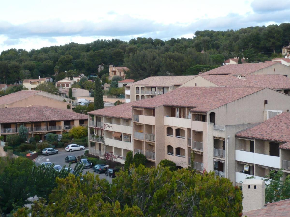 Apartment Les Aigues Marines-62 By Interhome Saint-Cyr-sur-Mer Exterior foto